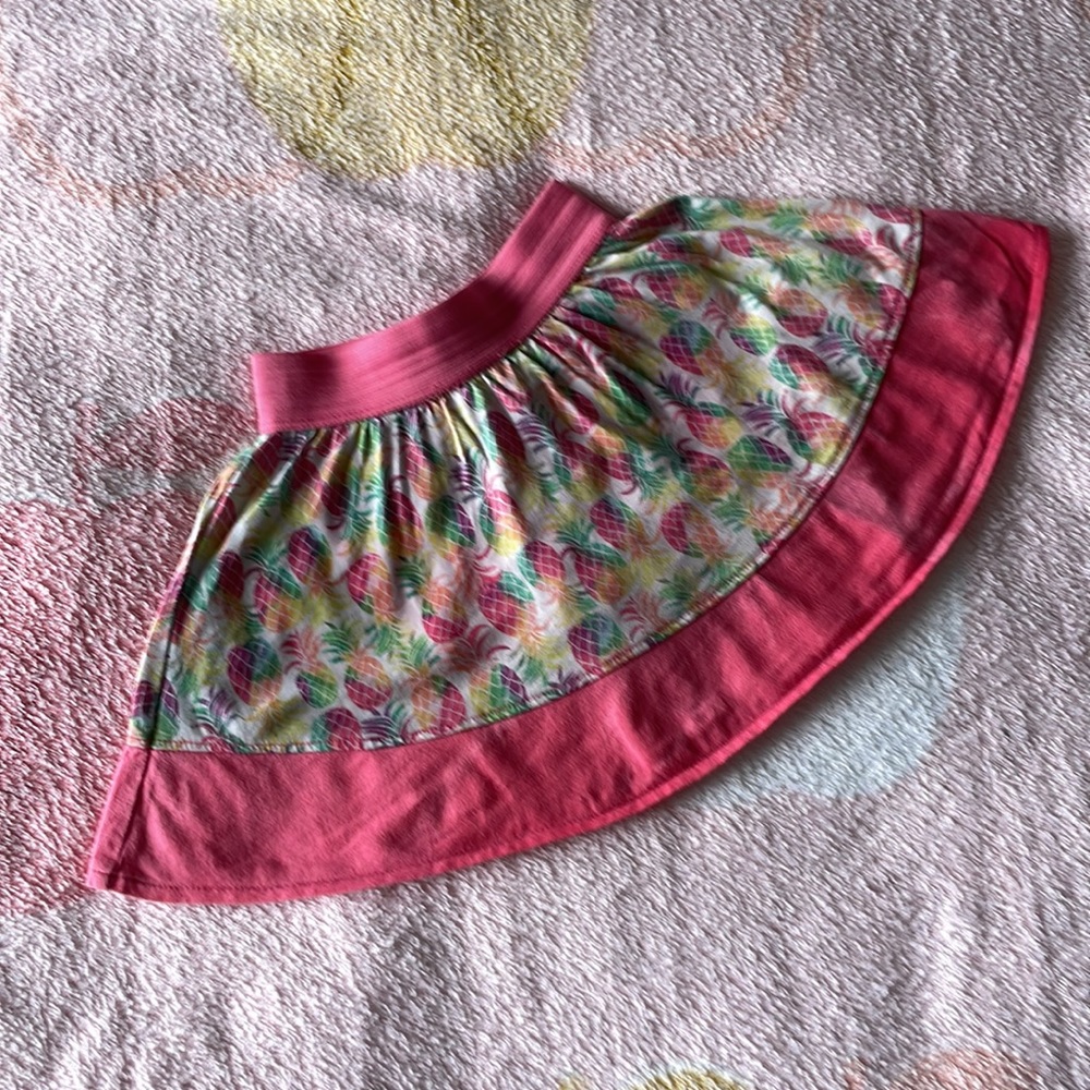 3 skirts for toddler - Picture 3 of 4